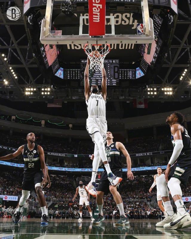 再砍30+10却有7次失误!KD:不可能靠一个人赢球